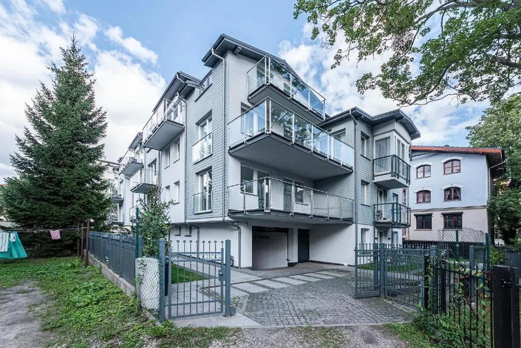 Lion Apartments - Chopina 29 Apartments With Parking And Perfect Sopot Location